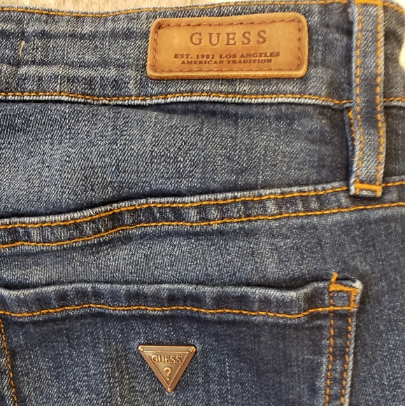 Guess Jeans - Picture 5 of 5
